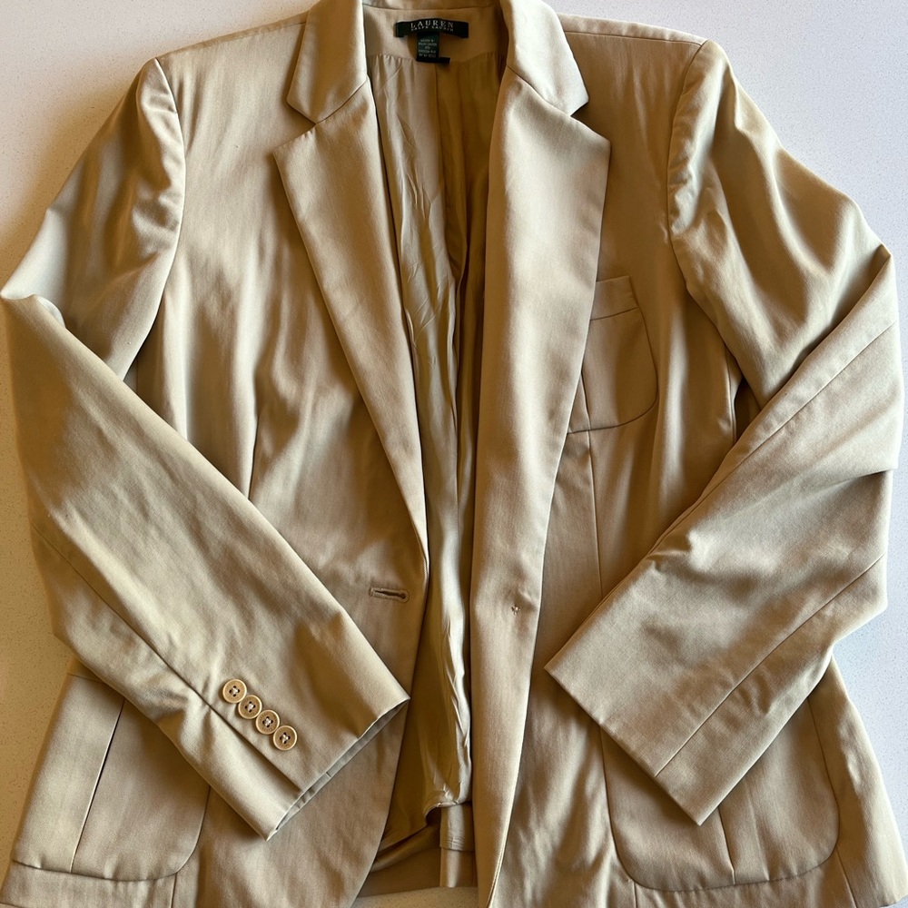 Ralph Lauren Beige/Khaki Colored Blazer - Picture 5 of 9